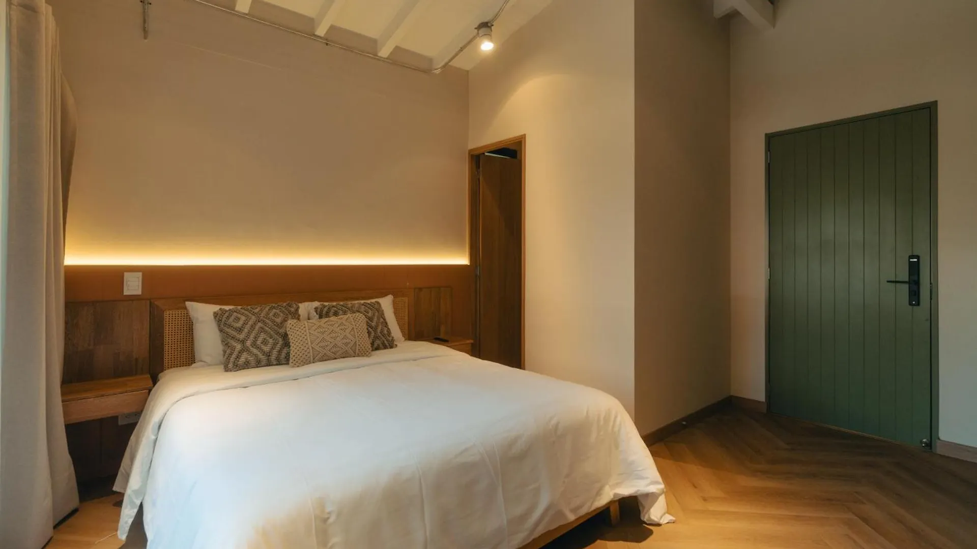 Hotel Boutique Roomzz Laureles Medellín