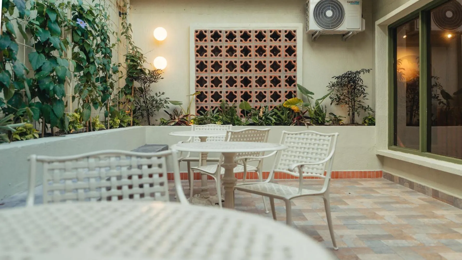 Hotel Boutique Roomzz Laureles Medellín