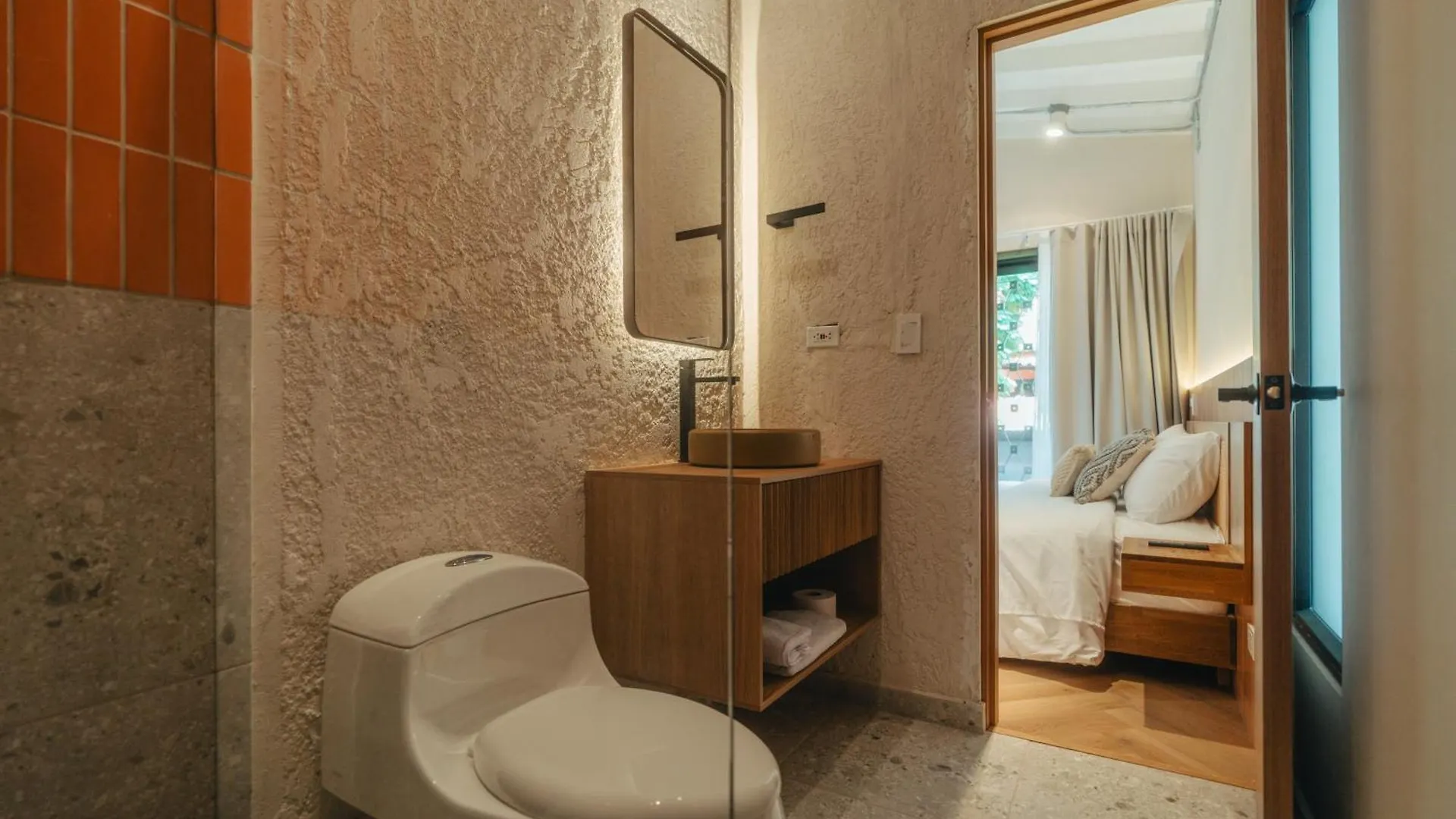 Hotel Boutique Roomzz Laureles Medellín 0*,