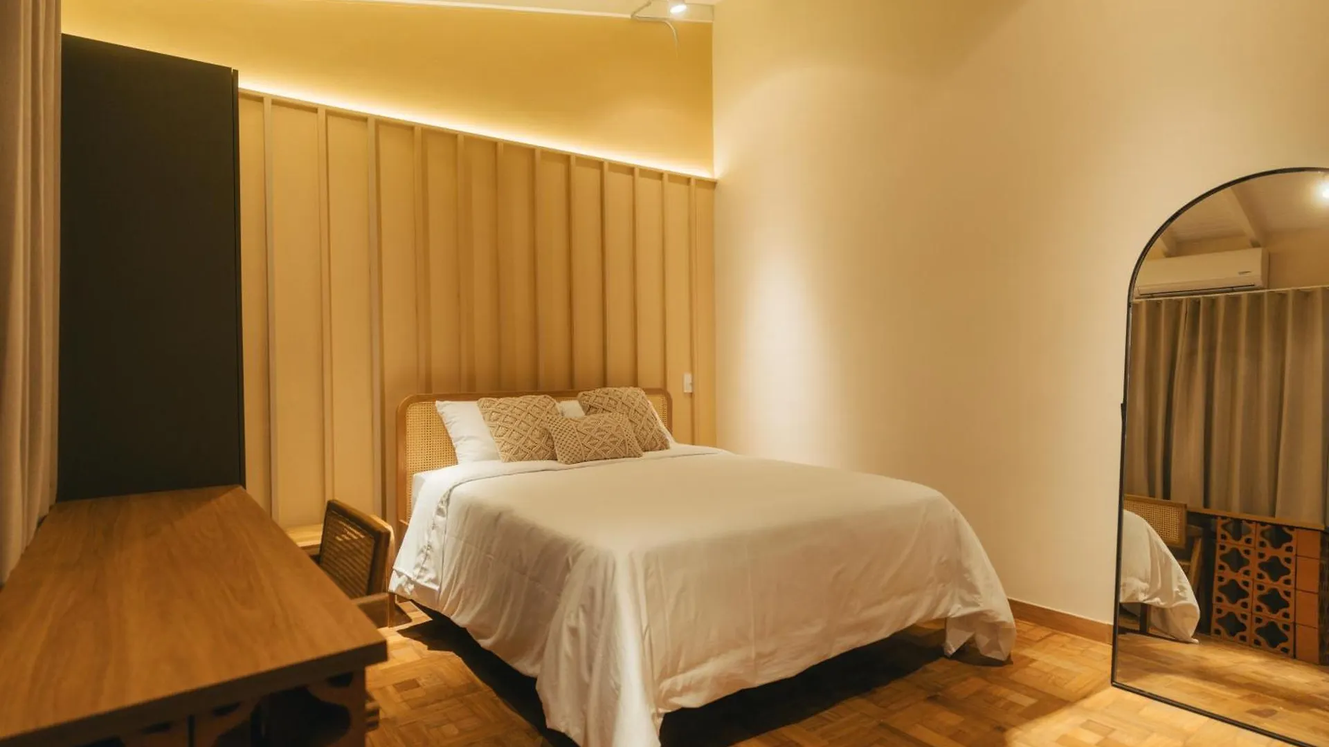 Hotel Boutique Roomzz Laureles Medellín