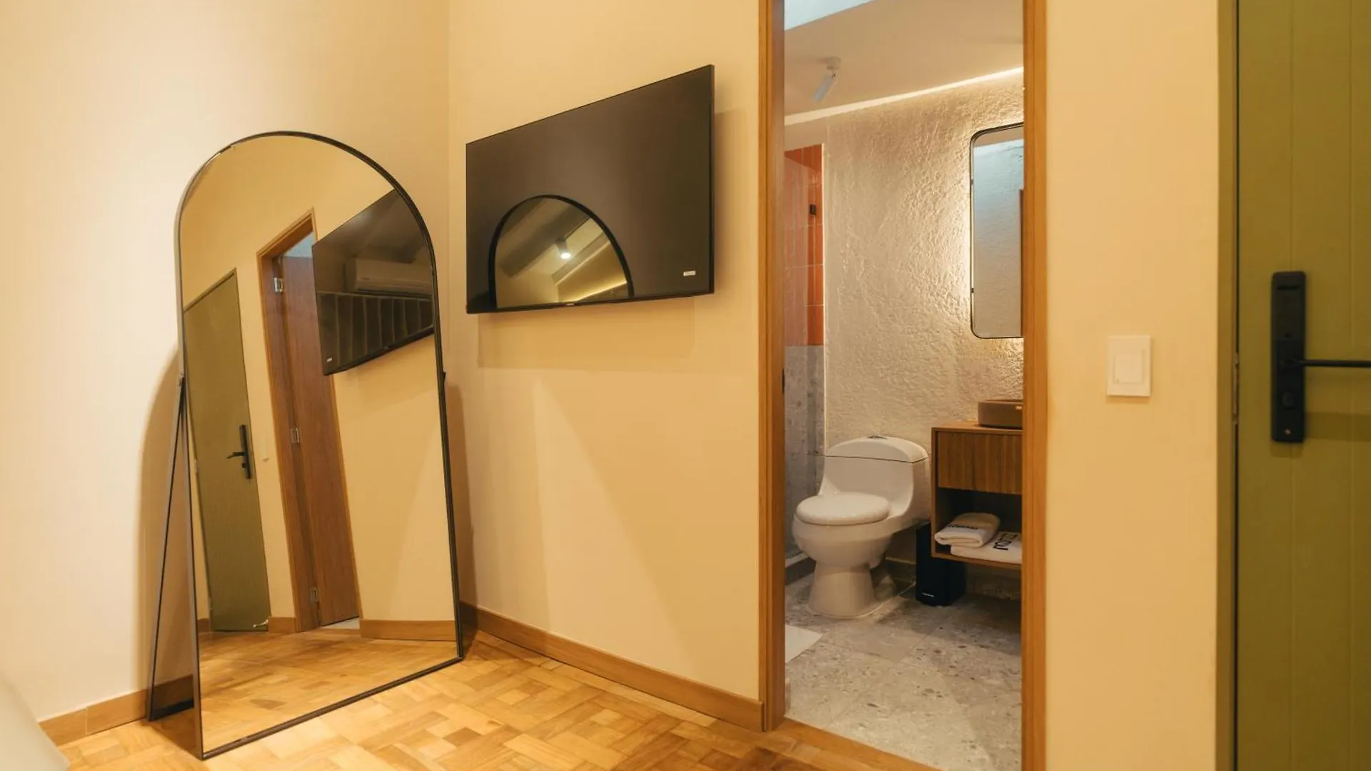 Hotel Boutique Roomzz Laureles Medellín