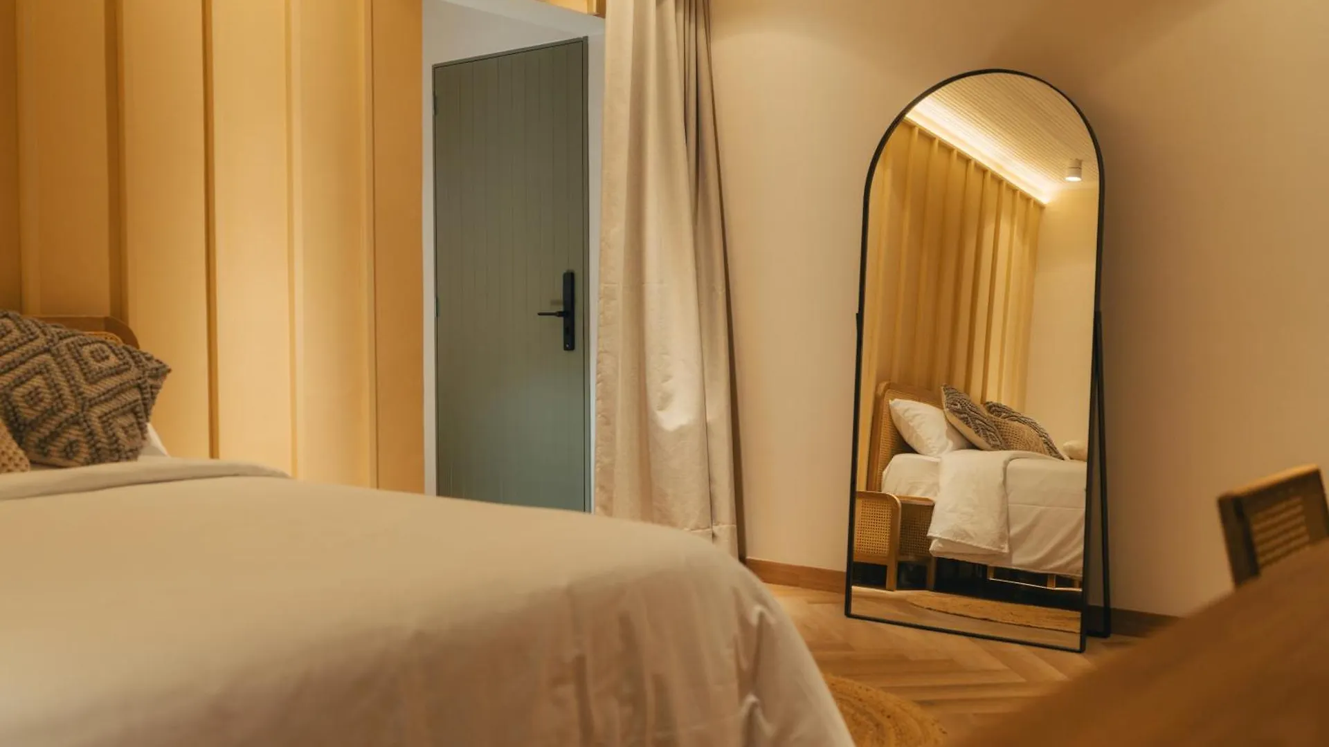 Hotel Boutique Roomzz Laureles Medellín