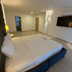 Hotel Opera, Centro Medellin, Entertainment,y Bar, Solo Adultos, Medellín