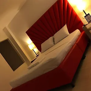 Hotel Opera, Centro Medellin, Entertainment,y Bar, Solo Adultos, Medellín