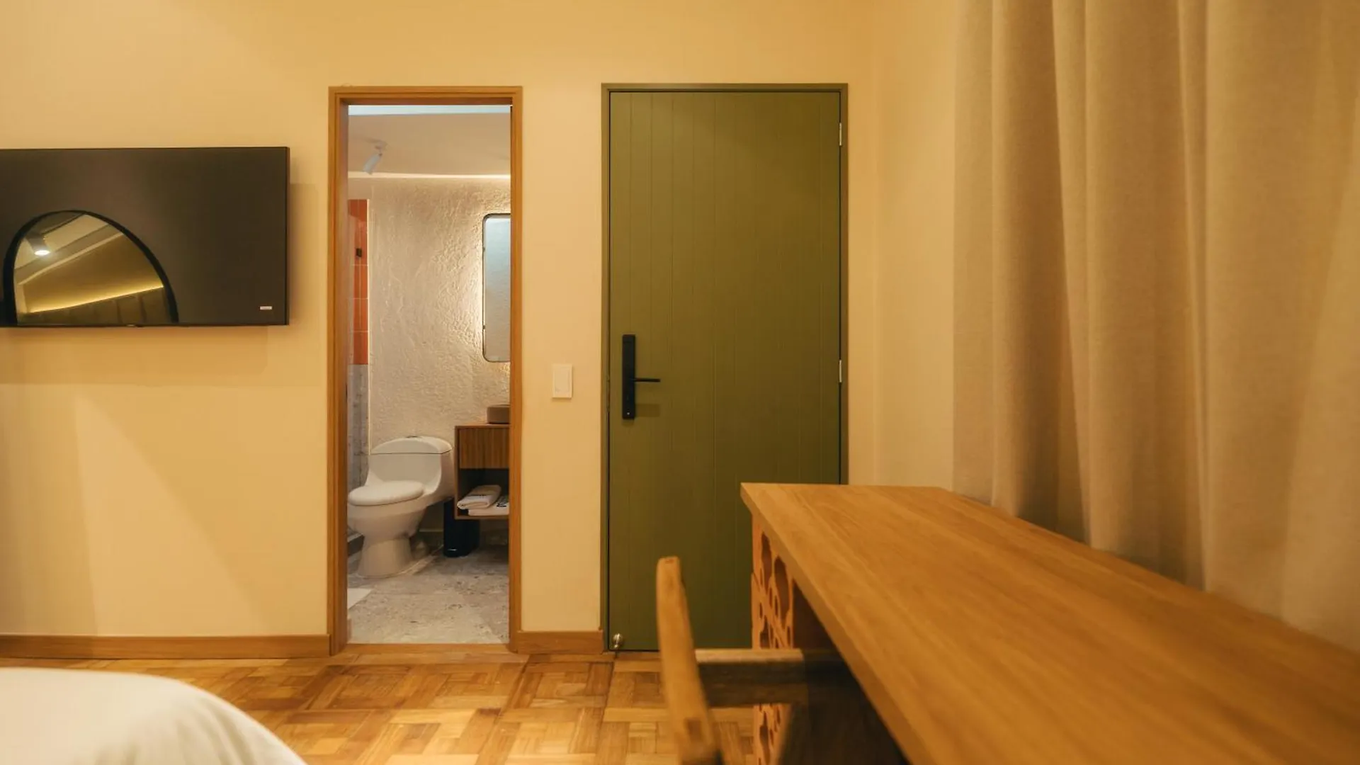 Hotel Boutique Roomzz Laureles Medellín 0*,